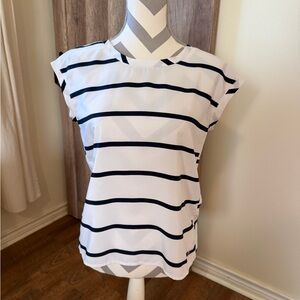 Abercrombie & Fitch navy blue white striped blouse small cap sleeve career wear